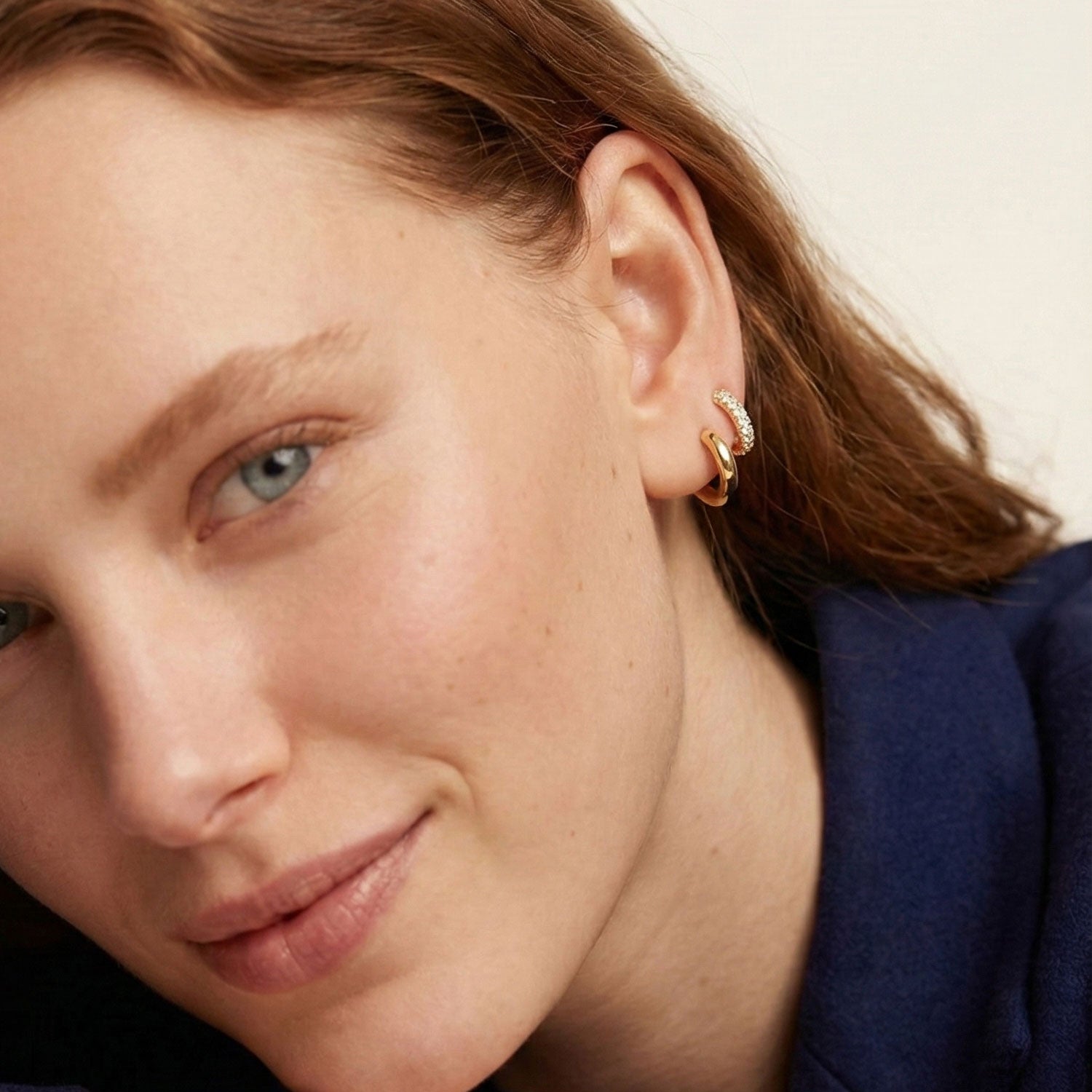 Aretes Huggie Hoops + Mini Hoops Brillantes